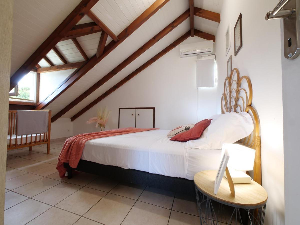 Villa Oneway, Piscine Privee, Classee 3 Etoiles Sainte-Rose Extérieur photo